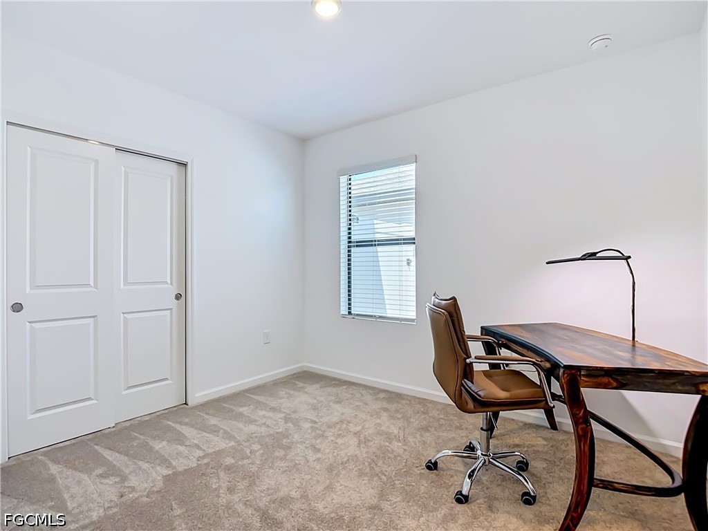 4 Bed SingleFamilyResidence for Sale in Caloosa Cove, photo 18