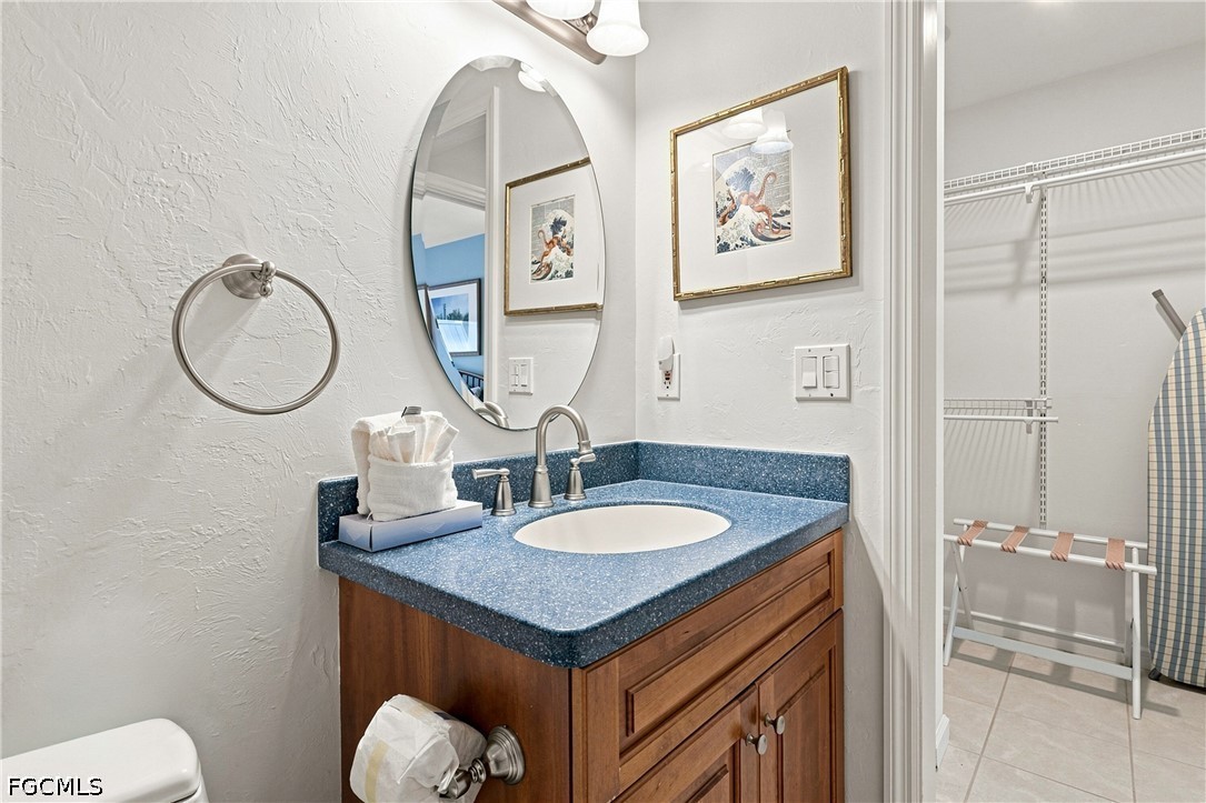 2 Bed Waterfront Home for Sale in Sanibel, photo 18