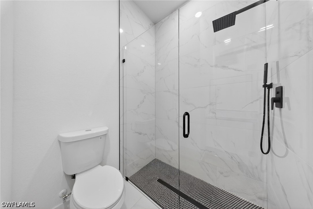 3 Bed SingleFamilyResidence for Sale in Lehigh Acres, photo 18