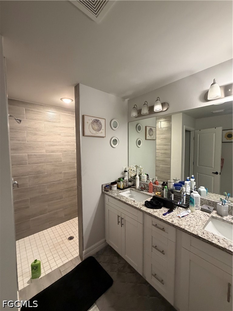 4 Bed SingleFamilyResidence for Sale in Lehigh Acres, photo 18