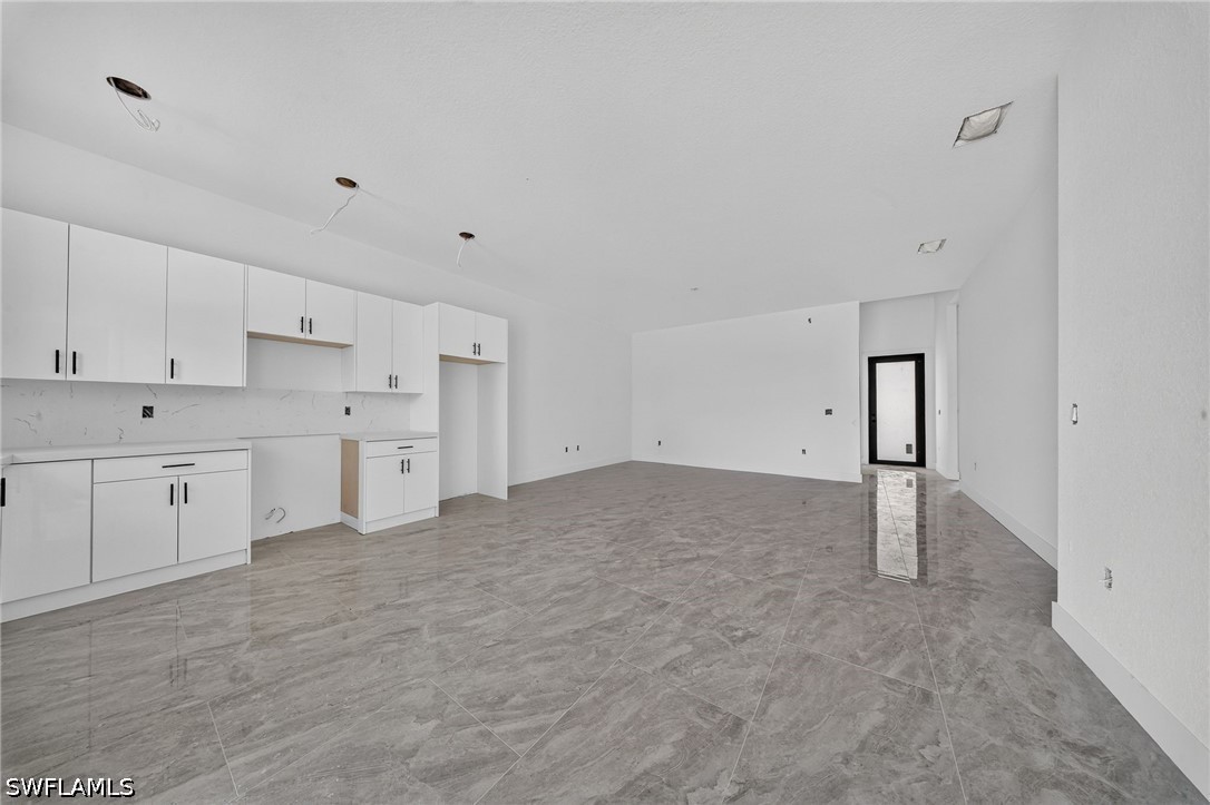 6 Bed Duplex for Sale in Lehigh Acres, photo 18