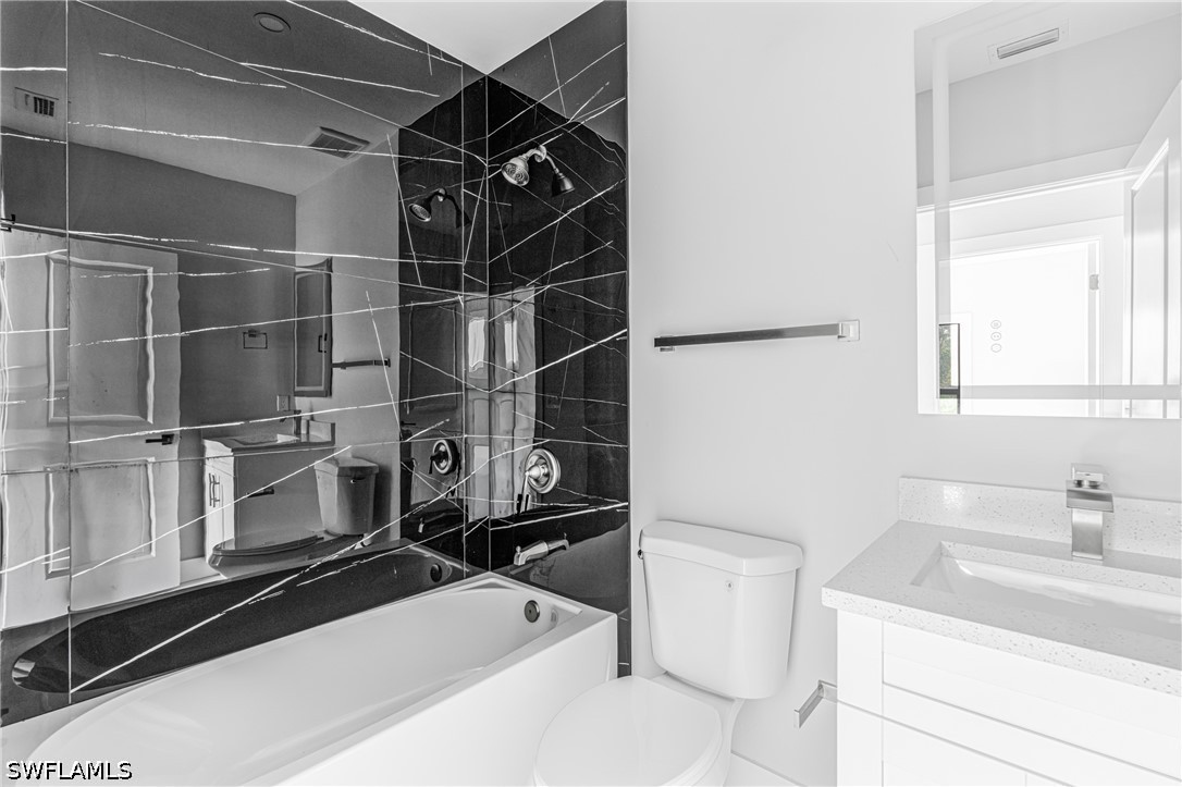 3 Bed SingleFamilyResidence for Sale in Lehigh Acres, photo 18