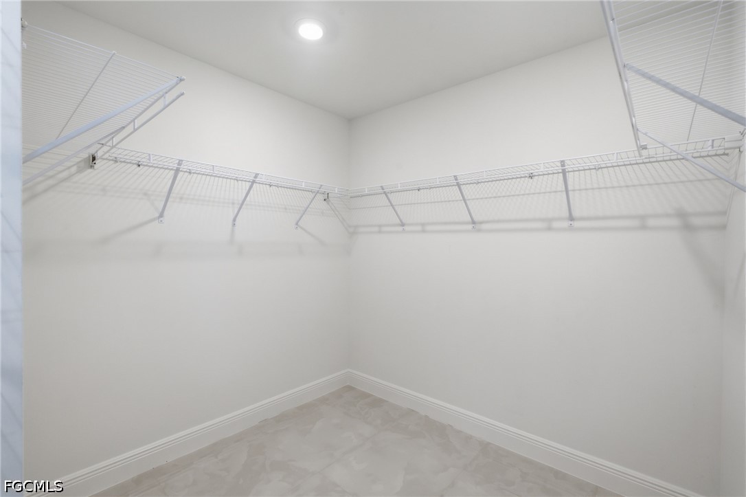 3 Bed SingleFamilyResidence for Sale in Lehigh Acres, photo 18