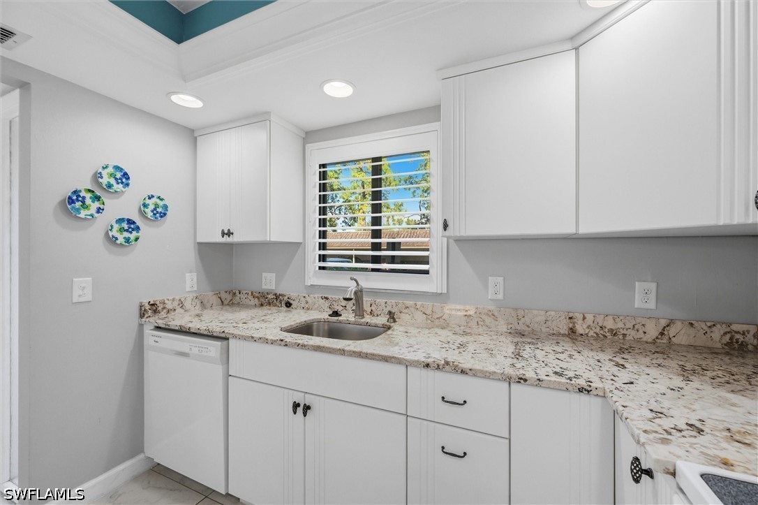 2 Bed Condominium for Sale in Augusta Court, photo 18