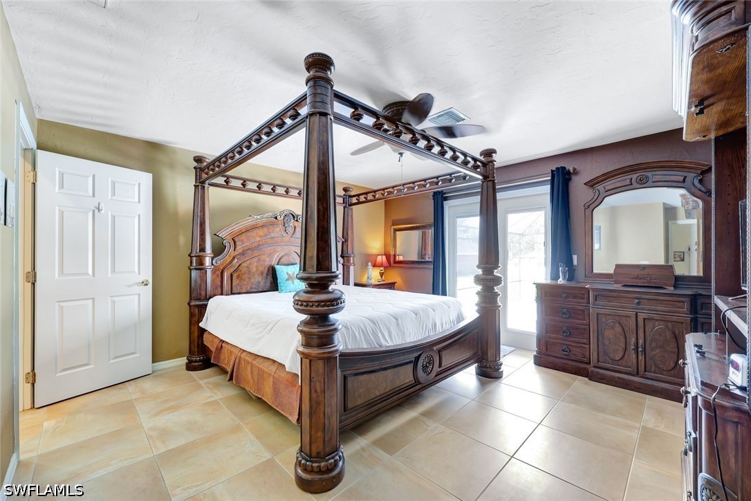 3 Bed Pool Home for Sale in Naples, photo 18