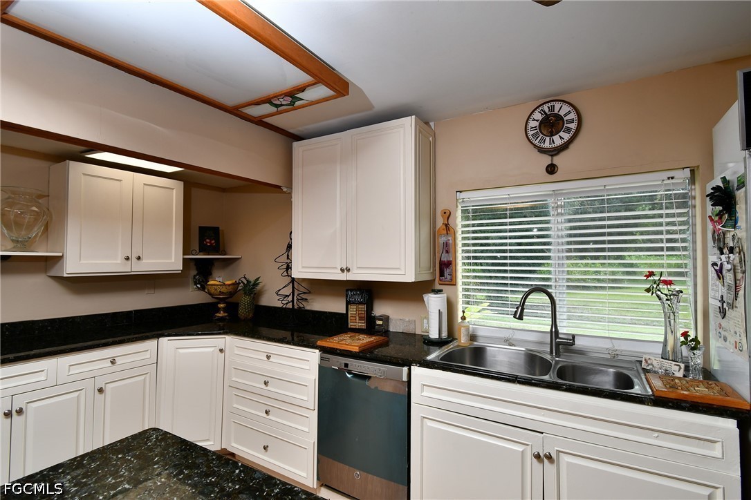 3 Bed SingleFamilyResidence for Sale in Labelle, photo 18