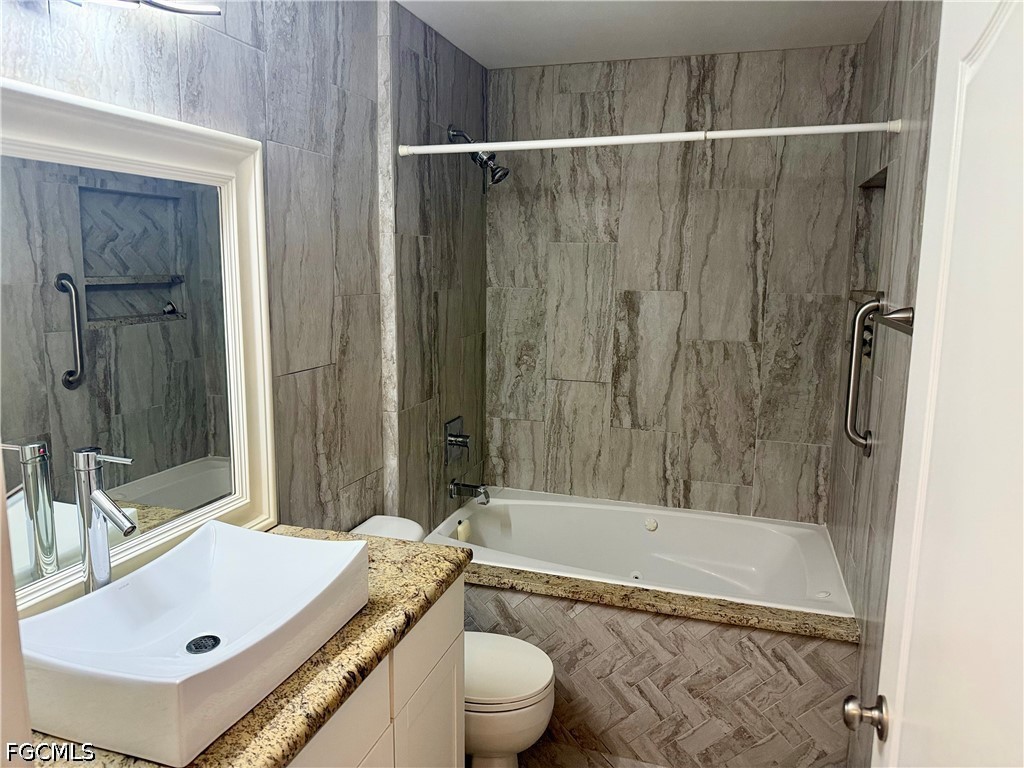 3 Bed SingleFamilyResidence for Sale in Cape Coral, photo 18