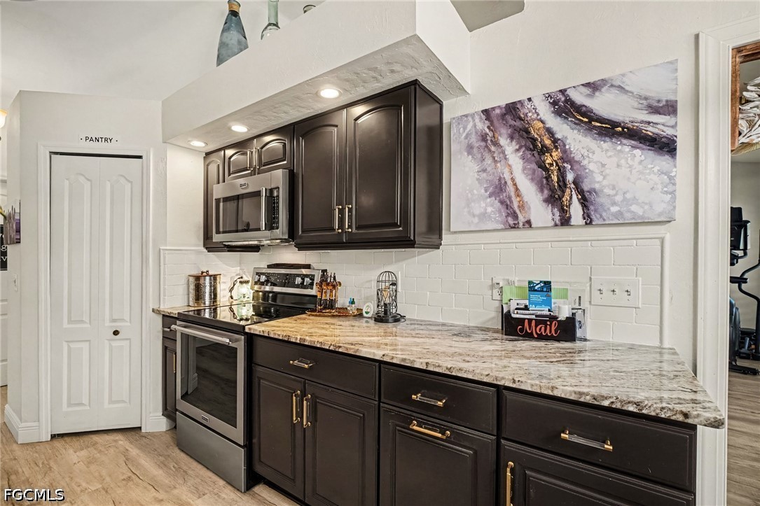 3 Bed Pool Home for Sale in Cape Coral, photo 18