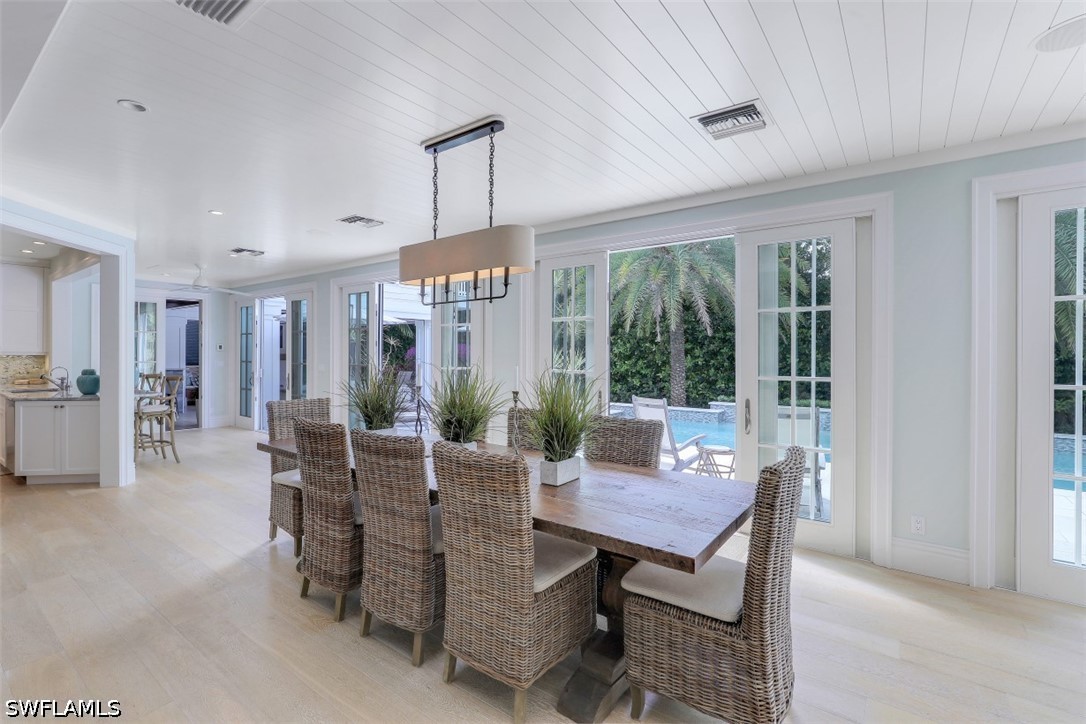 5 Bed Pool Home for Sale in Olde Naples, photo 18