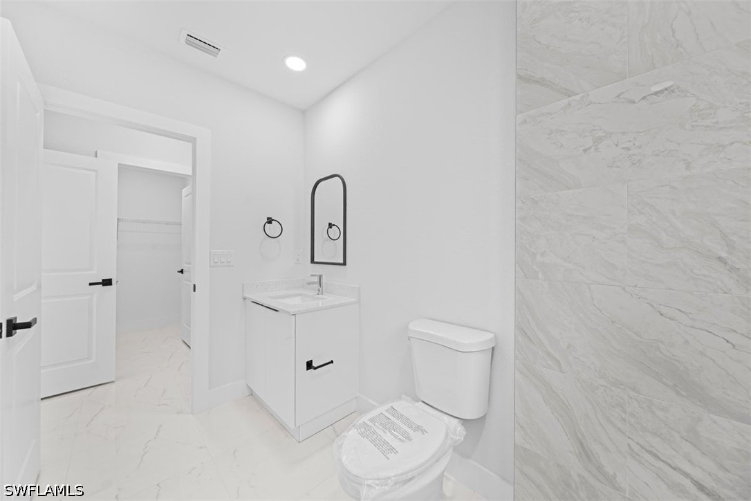 3 Bed SingleFamilyResidence for Sale in Lehigh Acres, photo 18