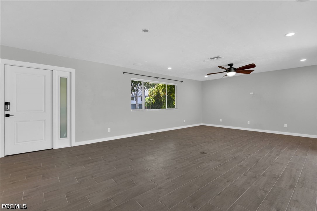 2 Bed Pool Home for Sale in Whiskey Creek, photo 18