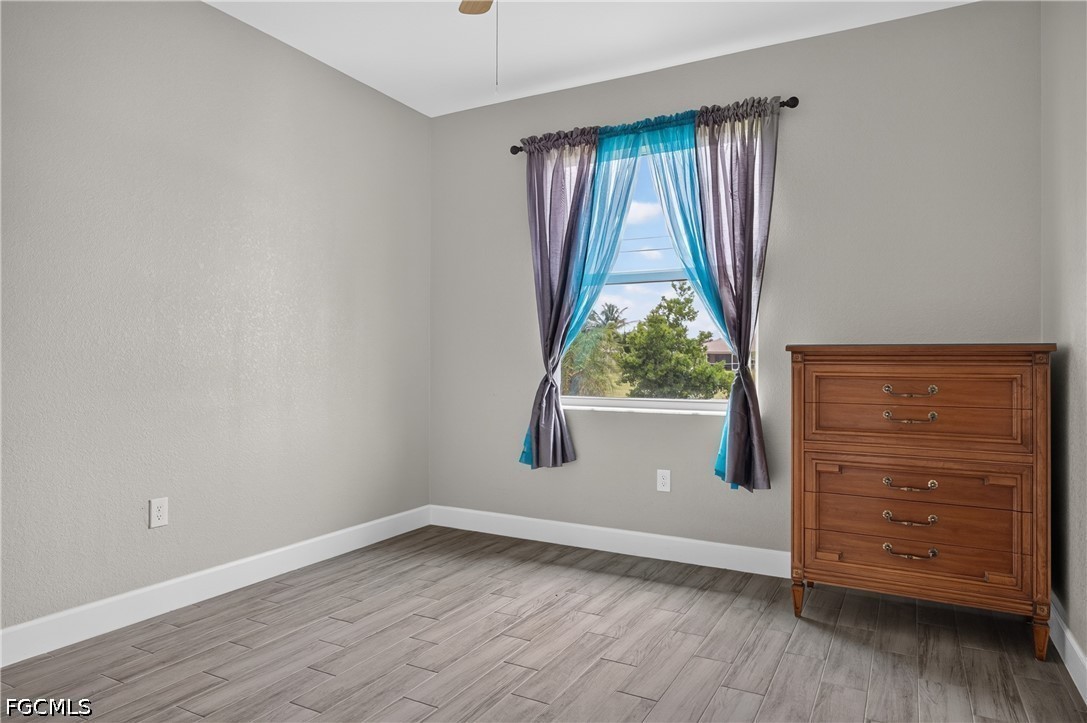 3 Bed Pool Home for Sale in Cape Coral, photo 18