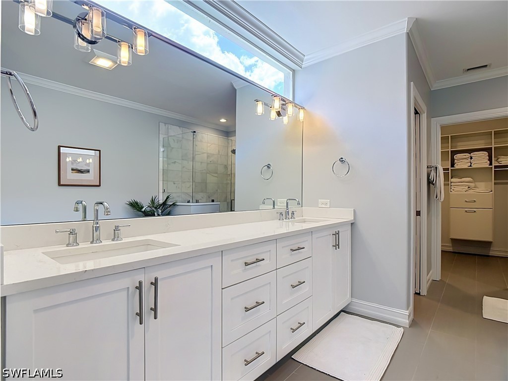 3 Bed Pool Home for Sale in Ventura, photo 18