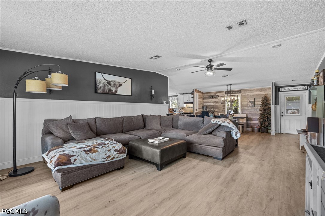 3 Bed ManufacturedHome for Sale in Not Applicable, photo 18