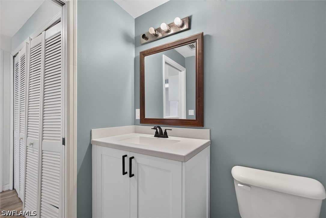 2 Bed Condominium for Sale in Fort Myers, photo 18