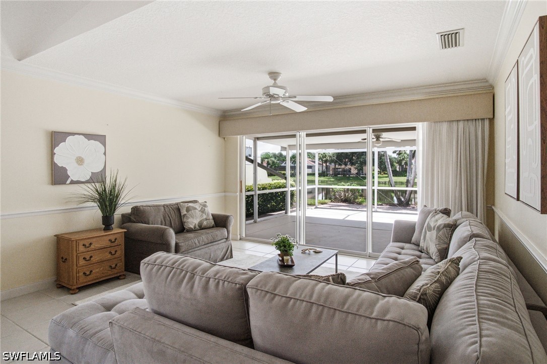 2 Bed Waterfront Home for Sale in Island Walk, photo 18