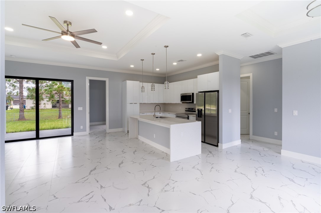 4 Bed SingleFamilyResidence for Sale in Lehigh Acres, photo 18