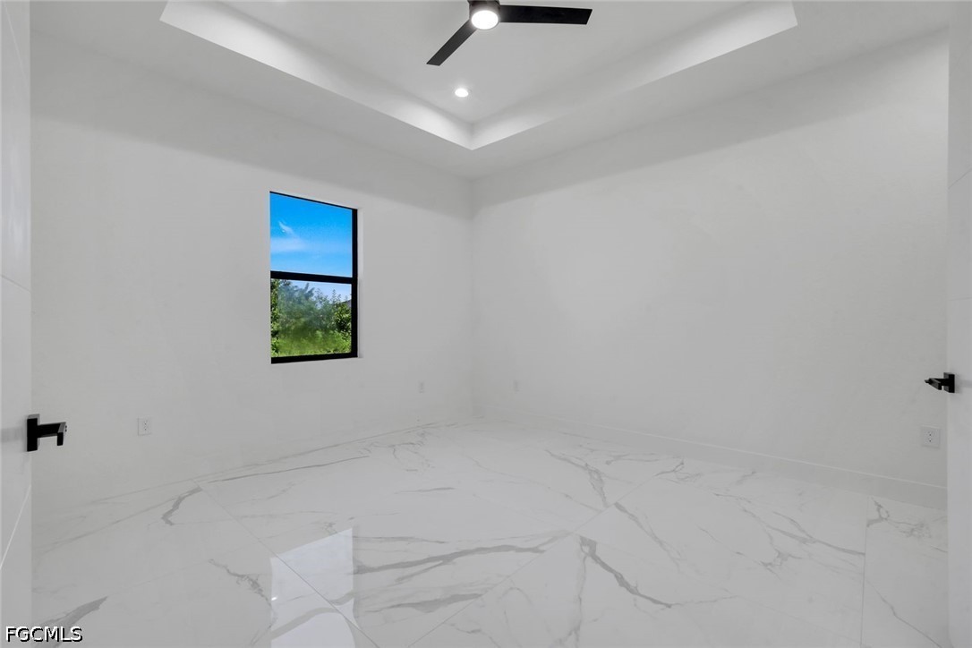 4 Bed SingleFamilyResidence for Sale in Labelle, photo 18
