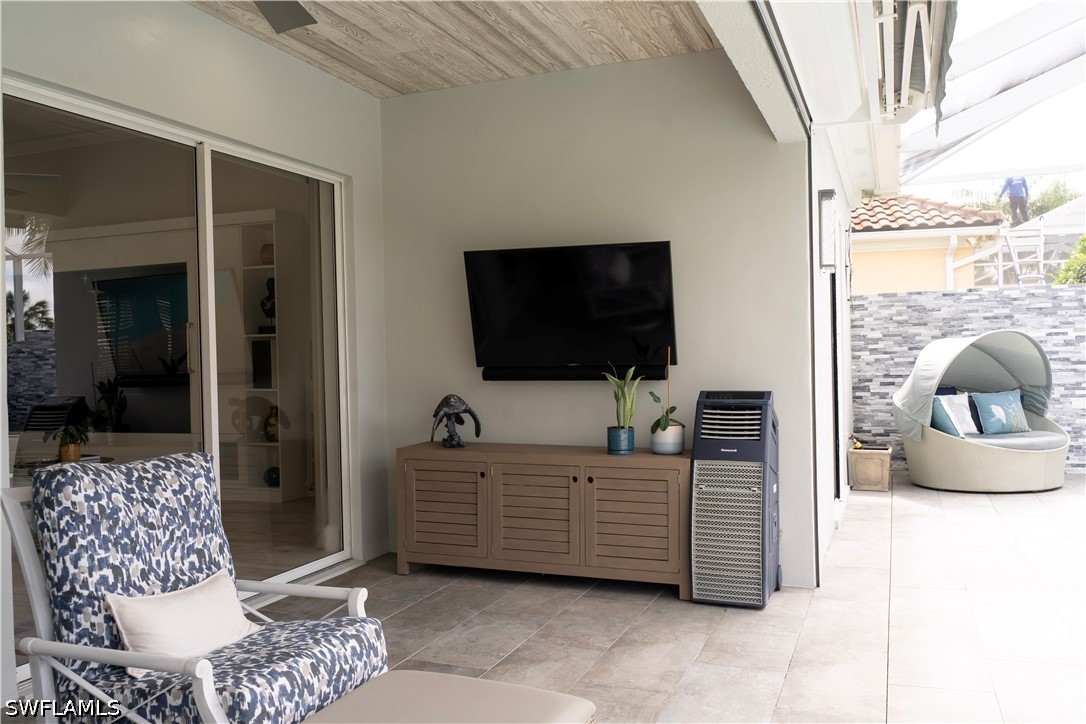 3 Bed Pool Home for Sale in Verona Walk, photo 18