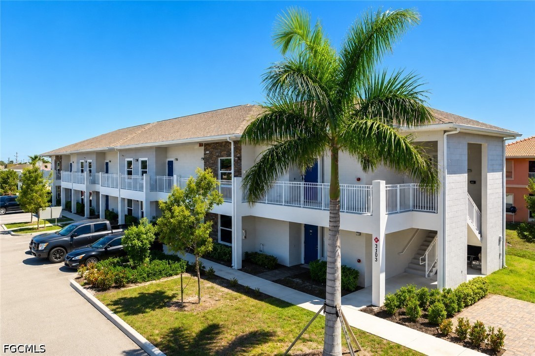2 Bed Condominium for Sale in Cape Coral, photo 18