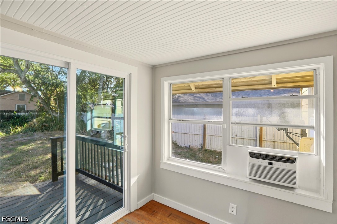 2 Bed SingleFamilyResidence for Sale in Lovejoy Park, photo 18