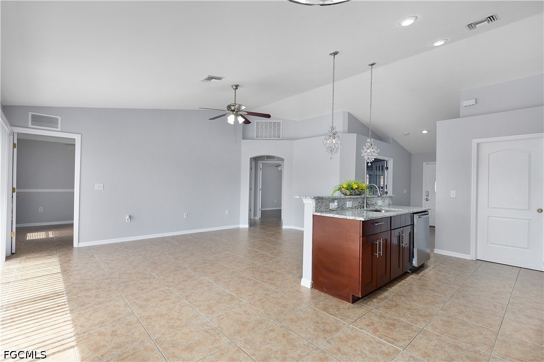 3 Bed SingleFamilyResidence for Sale in Lehigh Acres, photo 18