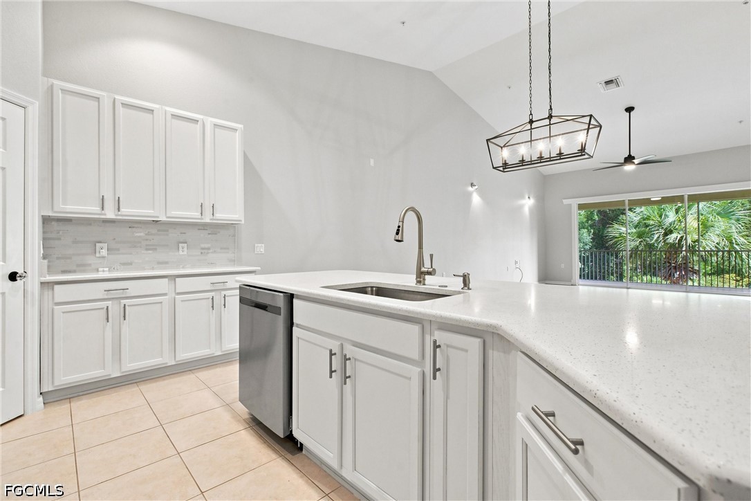 2 Bed Condominium for Sale in Calusa Palms, photo 18