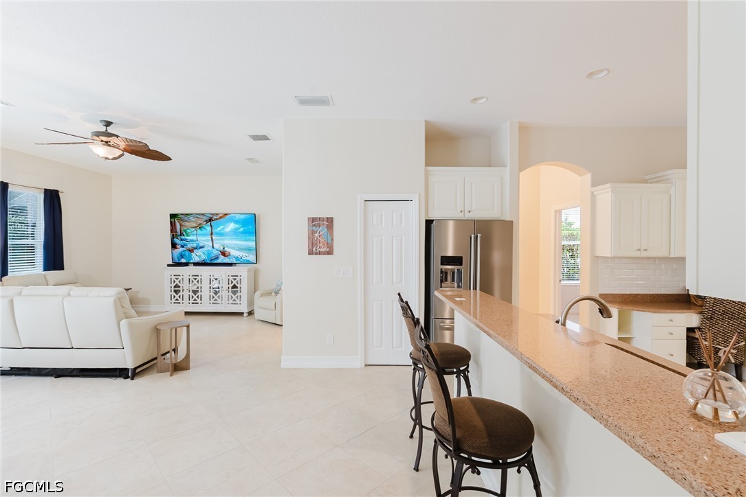 3 Bed Pool Home for Sale in Stoneybrook, photo 18