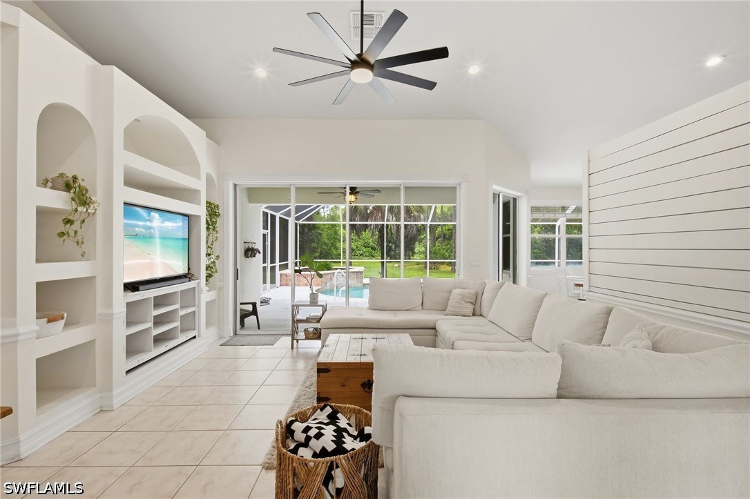 3 Bed Pool Home for Sale in Naples, photo 18