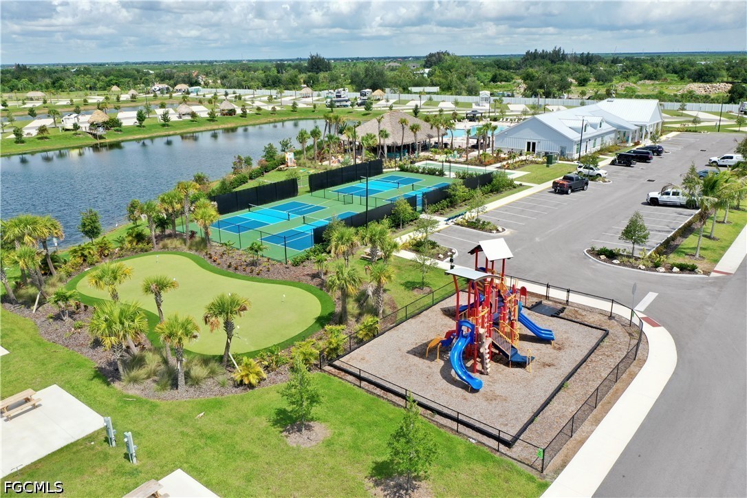 Residential for Sale in Palm Breeze, photo 18