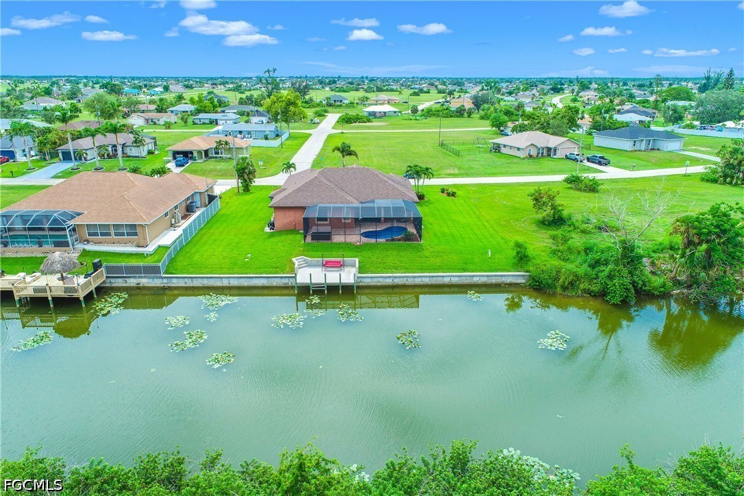 3 Bed Pool Home for Sale in Cape Coral, photo 18