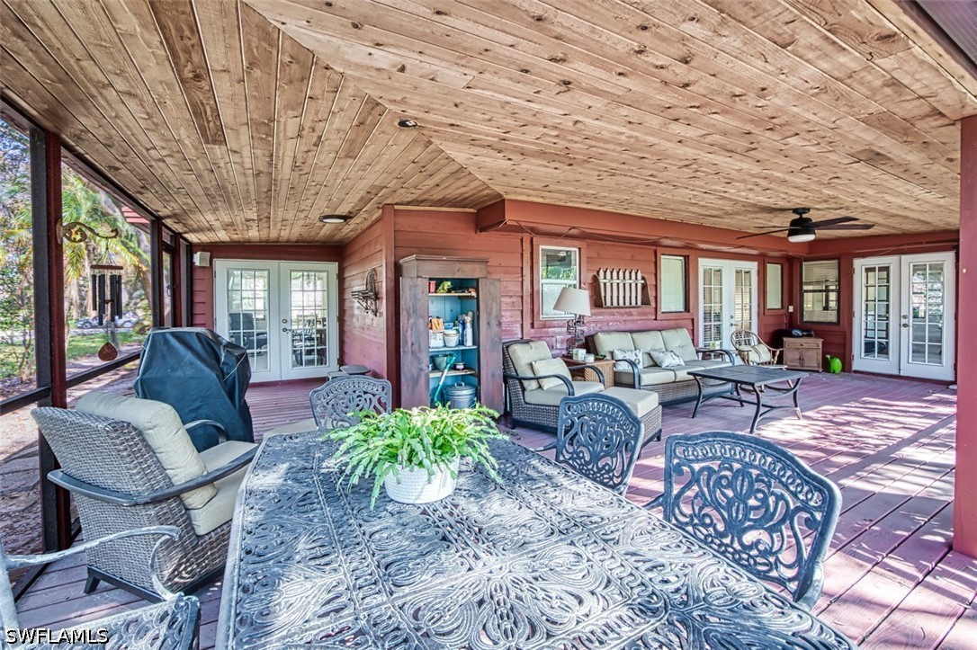 3 Bed SingleFamilyResidence for Sale in Naples, photo 18