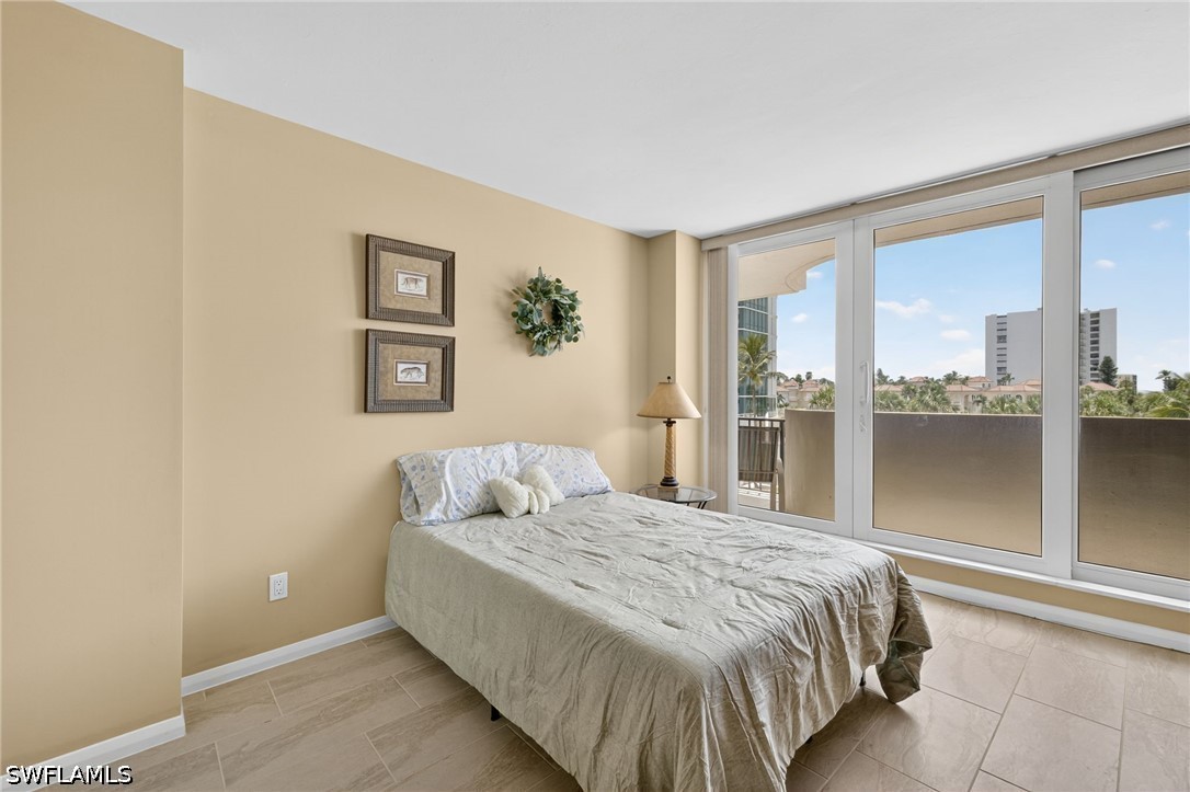 2 Bed Waterfront Home for Sale in Surfsedge, photo 18