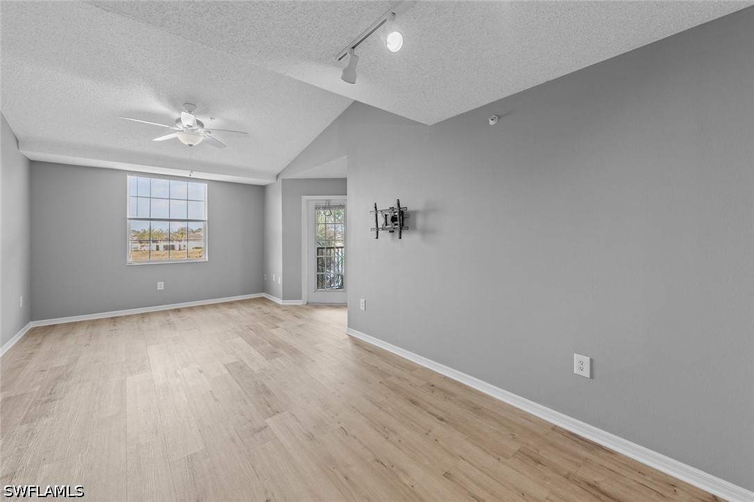 2 Bed Waterfront Home for Sale in Sanctuary, photo 18