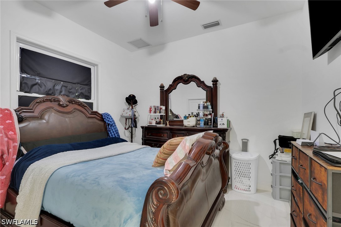3 Bed SingleFamilyResidence for Sale in Naples, photo 18