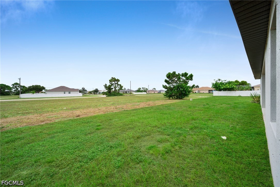 4 Bed SingleFamilyResidence for Sale in Cape Coral, photo 18