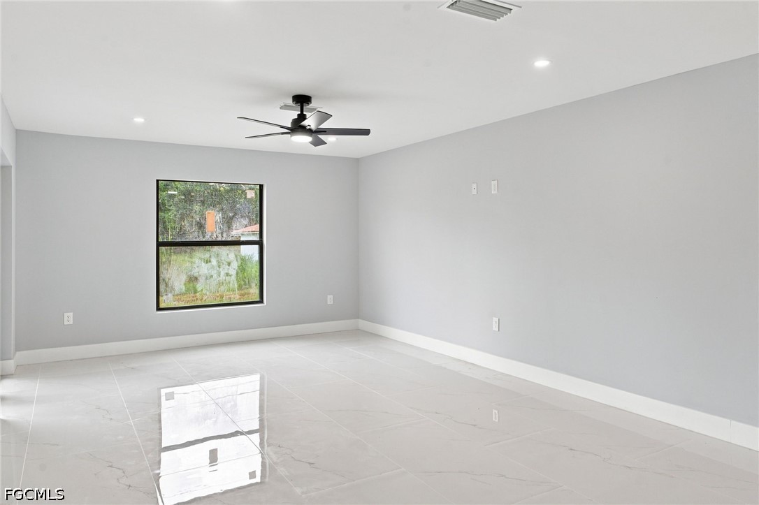 6 Bed Duplex for Sale in Lehigh Acres, photo 18