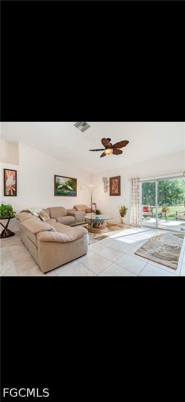 3 Bed SingleFamilyResidence for Sale in Fort Myers, photo 18