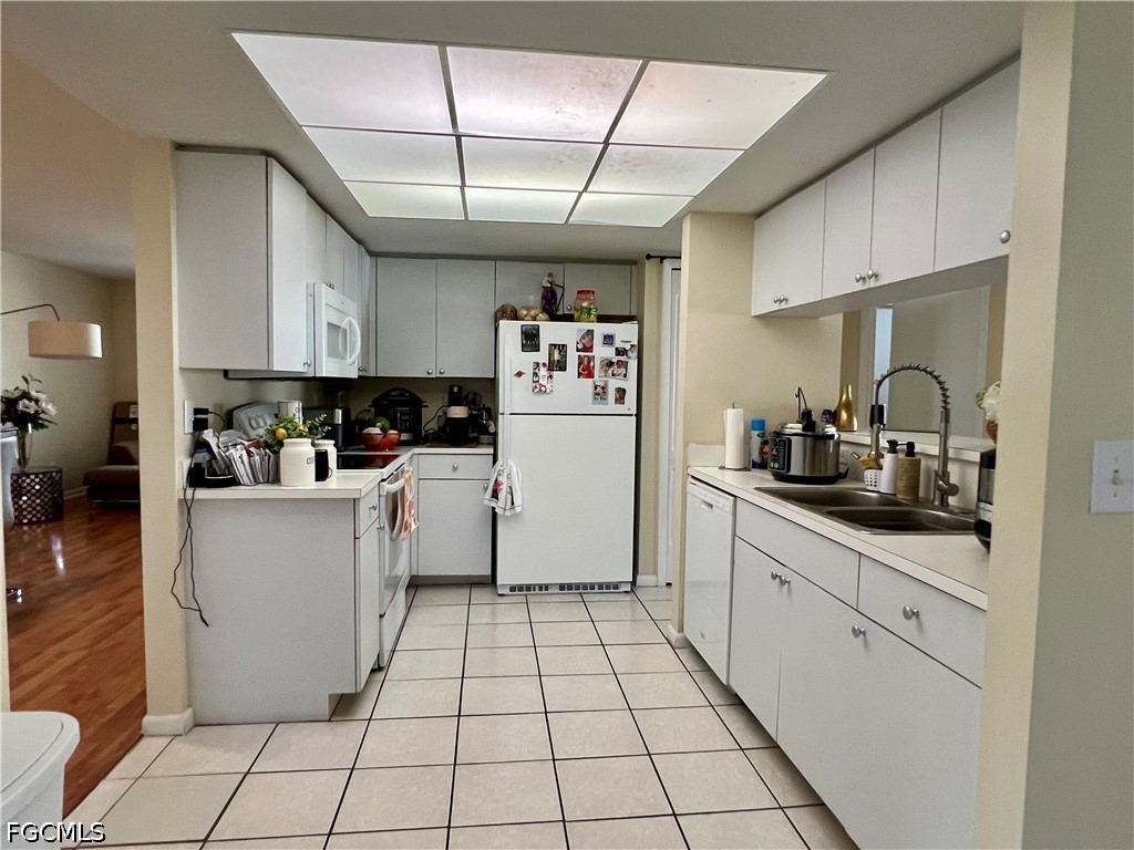 3 Bed SingleFamilyResidence for Sale in Cape Coral, photo 18