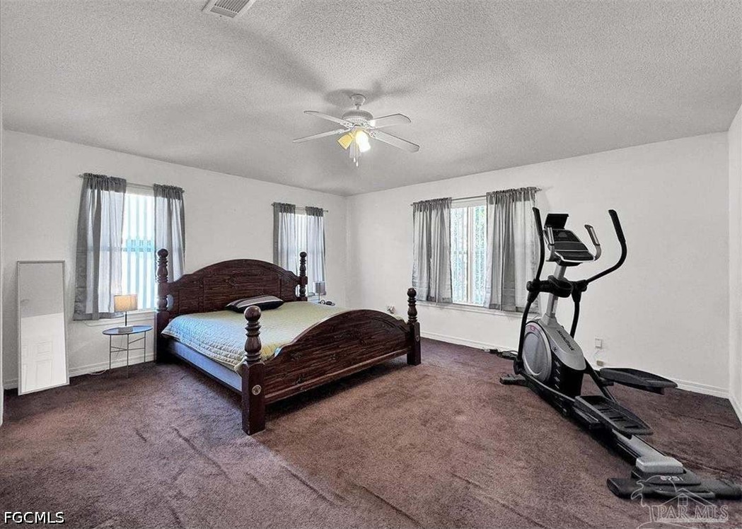 3 Bed SingleFamilyResidence for Sale in Acreage, photo 18