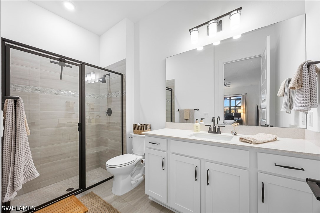 6 Bed Pool Home for Sale in Avalon Park, photo 18