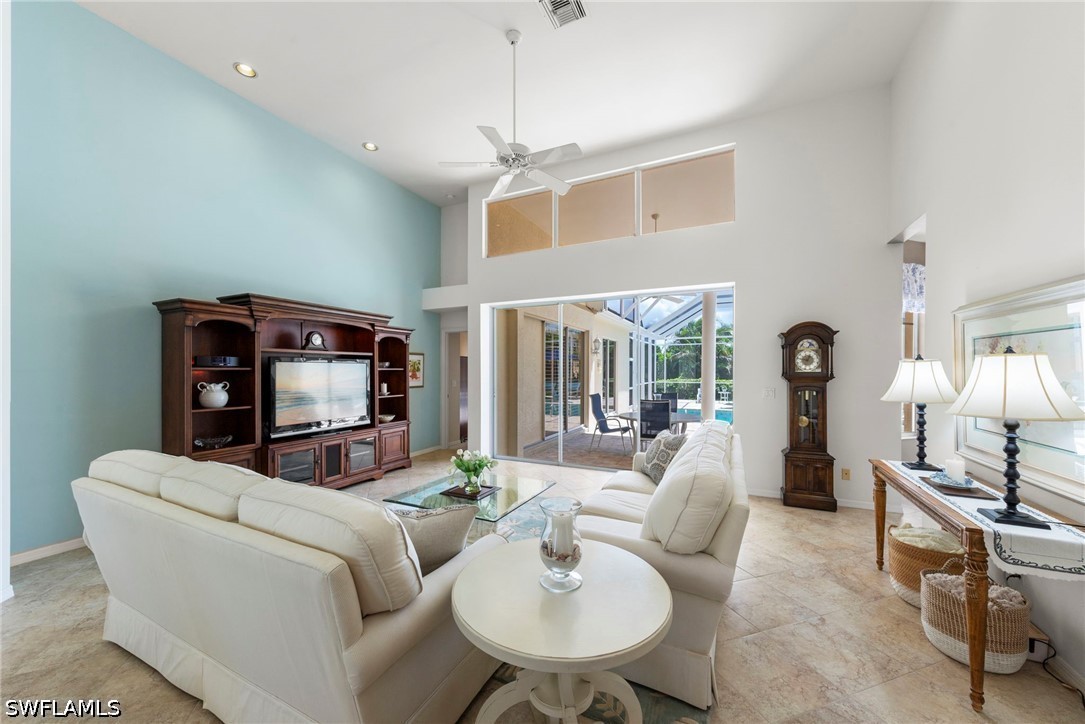 3 Bed Pool Home for Sale in Lake Club, photo 18