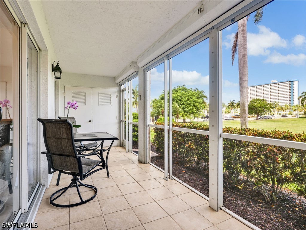 2 Bed Condominium for Sale in Sands Of Marco, photo 18