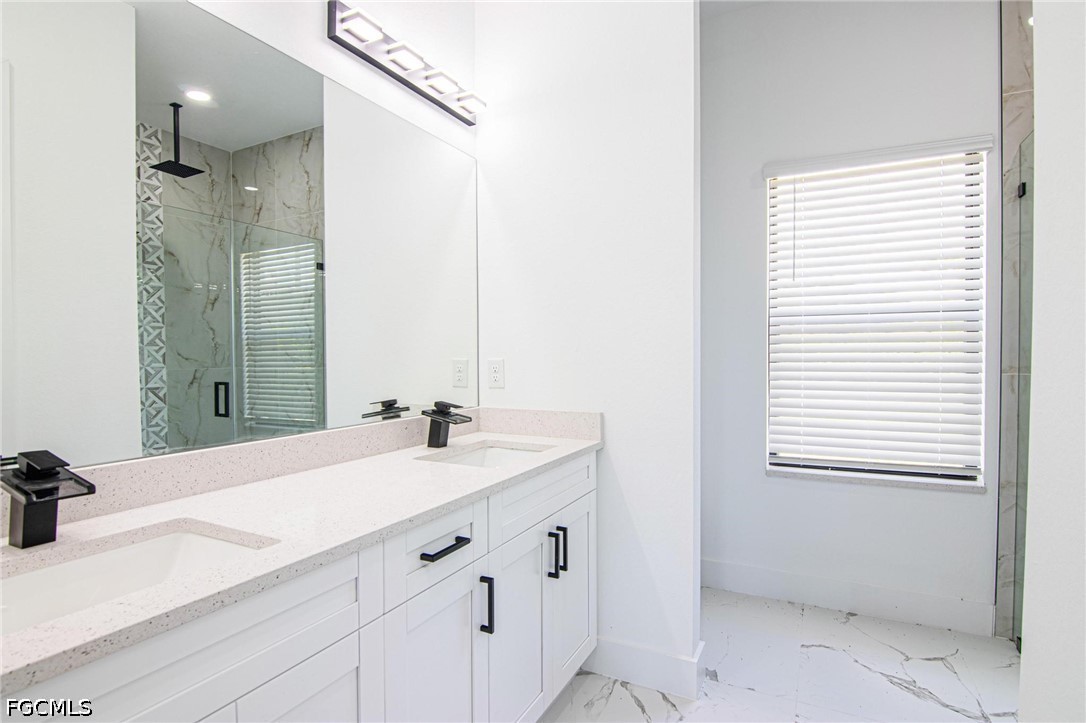 4 Bed SingleFamilyResidence for Sale in Lehigh Acres, photo 18