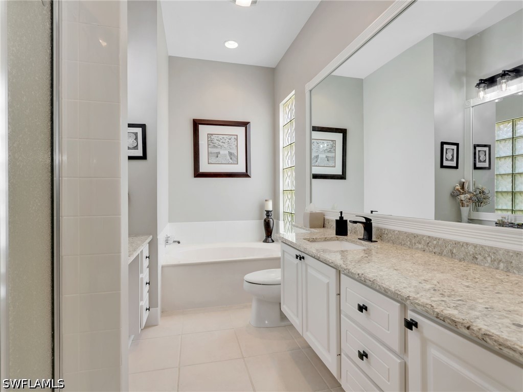 3 Bed Pool Home for Sale in Island Walk, photo 18