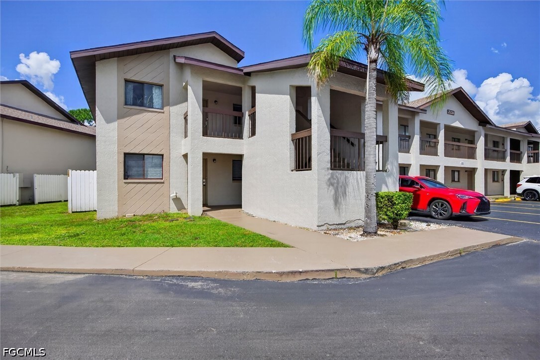 2 Bed Condominium for Sale in Lehigh Acres, photo 18