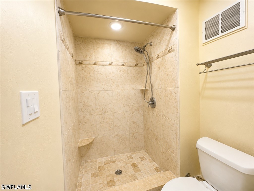 2 Bed Condominium for Sale in Catalina, photo 18