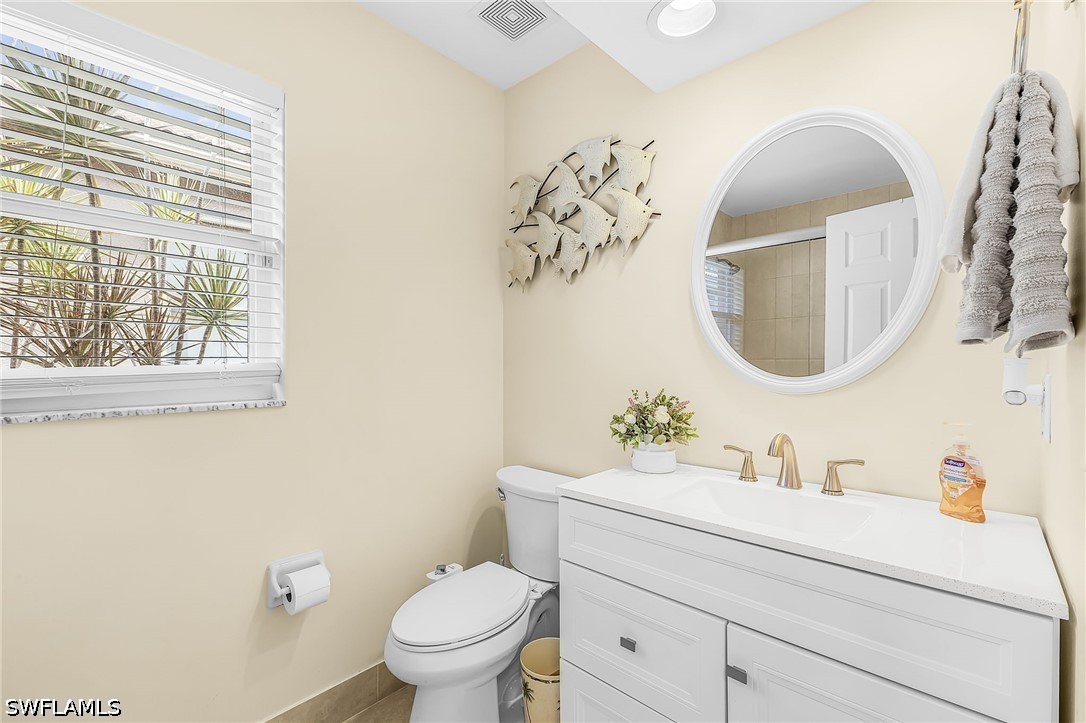 3 Bed Waterfront Home for Sale in Naples, photo 18
