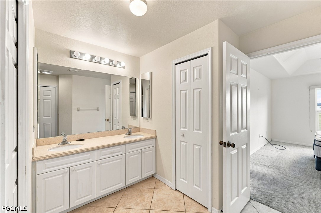 3 Bed SingleFamilyResidence for Sale in Cape Coral, photo 18