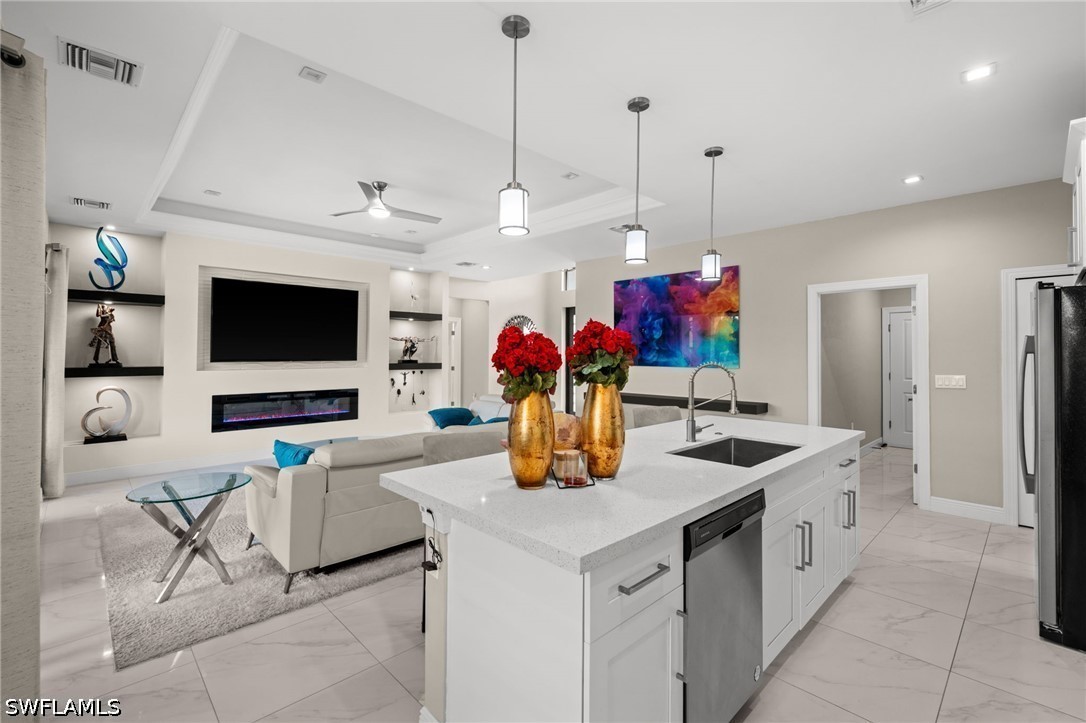 3 Bed Pool Home for Sale in Naples, photo 18